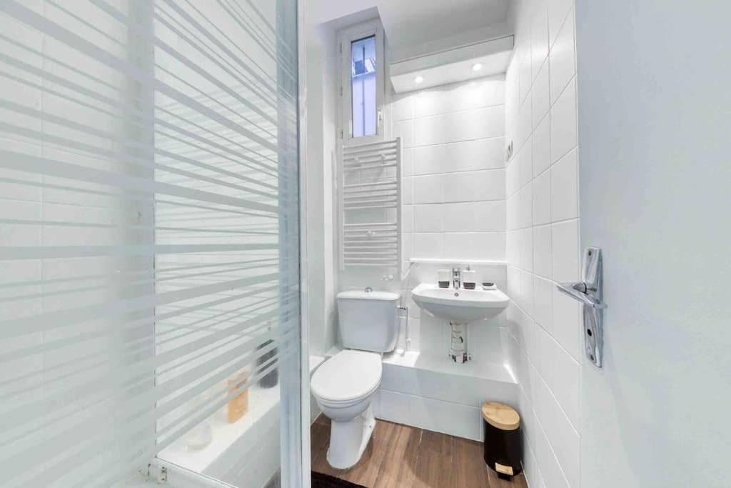 Paris Gentilly Appartement Tout Equipe - Rer B Exteriör bild