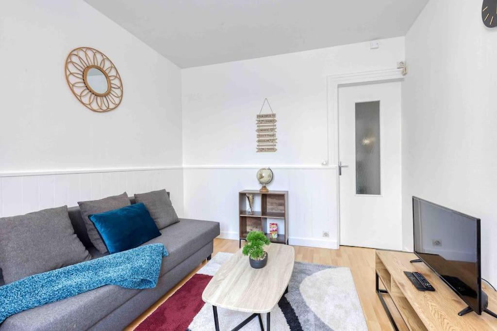 Paris Gentilly Appartement Tout Equipe - Rer B Exteriör bild